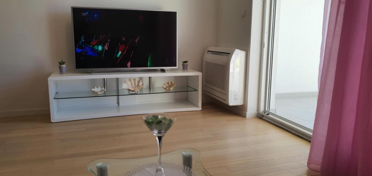 Appartement Galija 1 *